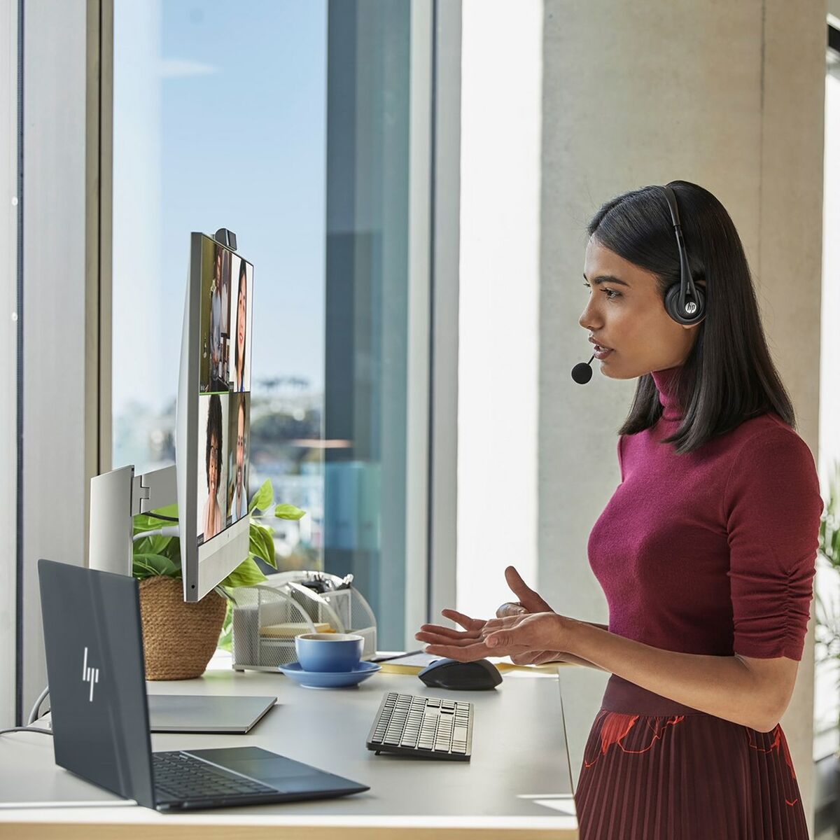 All in One HP 628N3ET 27" Intel Core i5-13500 16 GB RAM 512 GB SSD