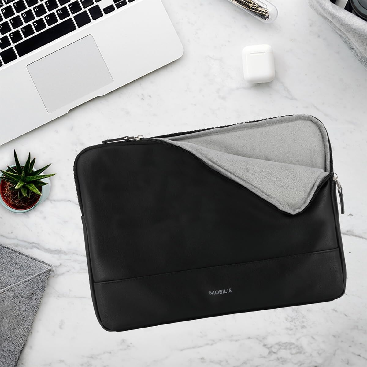 Laptop Case Mobilis 042059 Black 14"