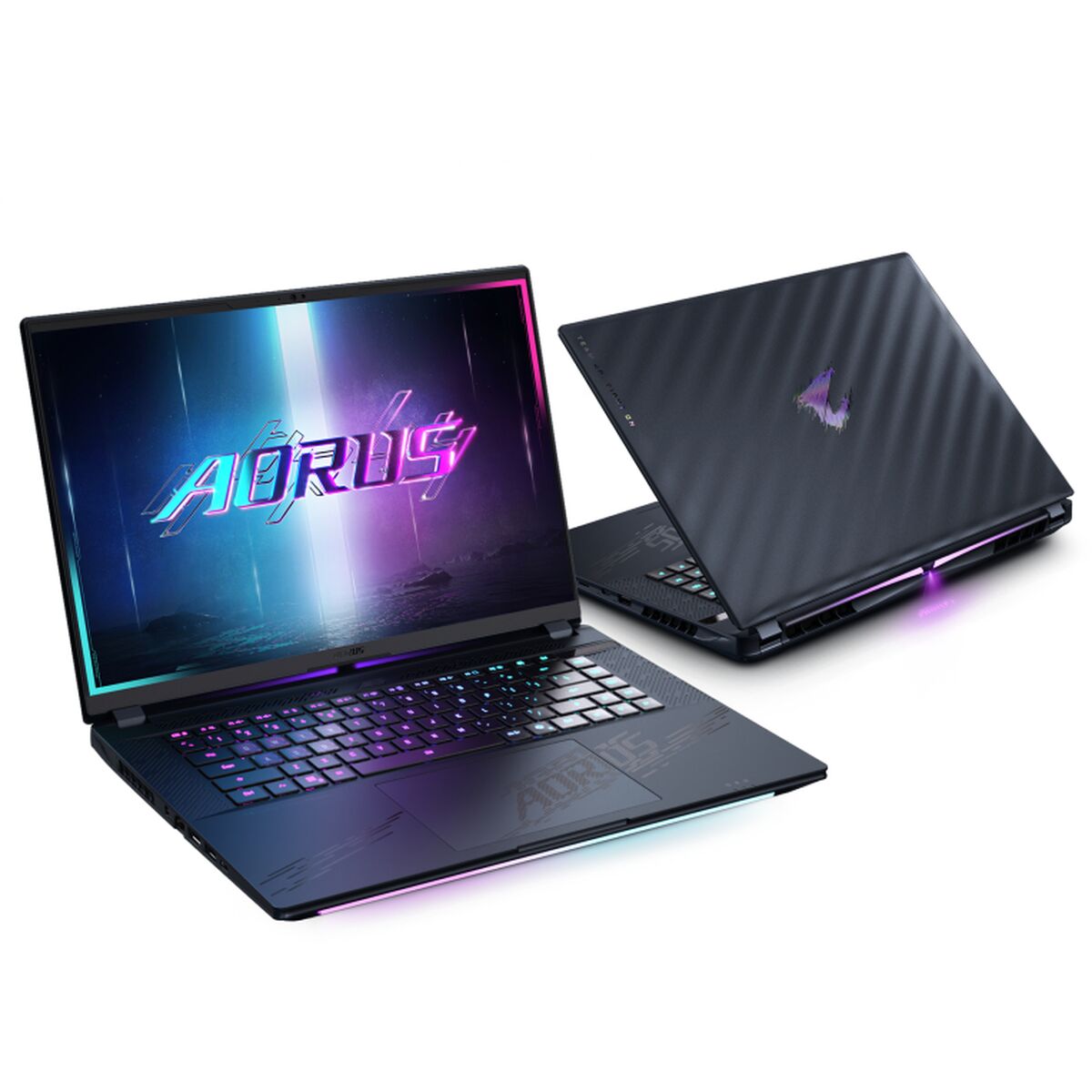 Laptop Gigabyte AORUS MASTER 16 BZHC6PTE64SP 16" intel core ultra 9 275HX 32 GB RAM 1 TB SSD nvidia geforce rtx 5090 Spanish Qwe