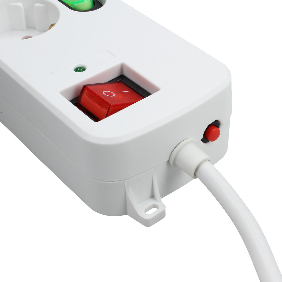 3-socket plugboard with power switch TM Electron 3680 W White (1,5 m)