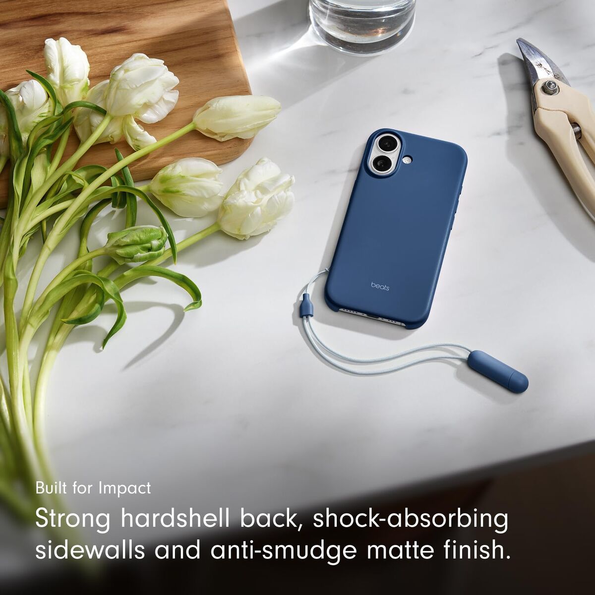 Mobile cover Beats iPhone 17 Blue Cobalt blue Apple