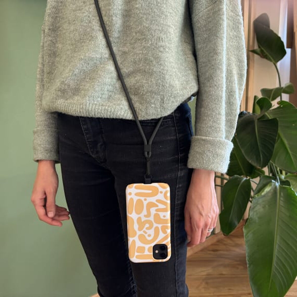 Data / Charger Cable with USB T'NB NECKPHBK