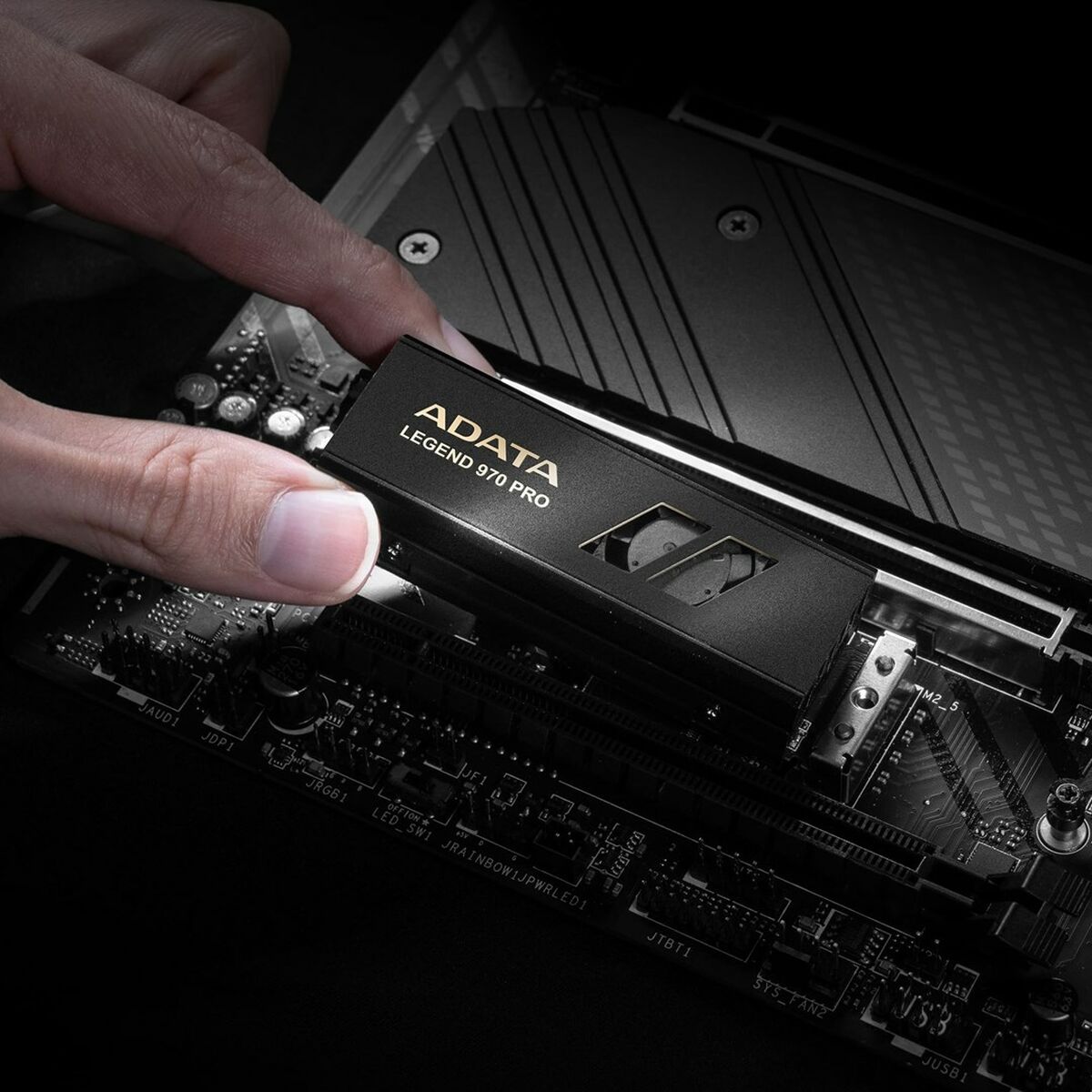 Hard Drive Adata SLEG-970P-4TCI 4 TB SSD