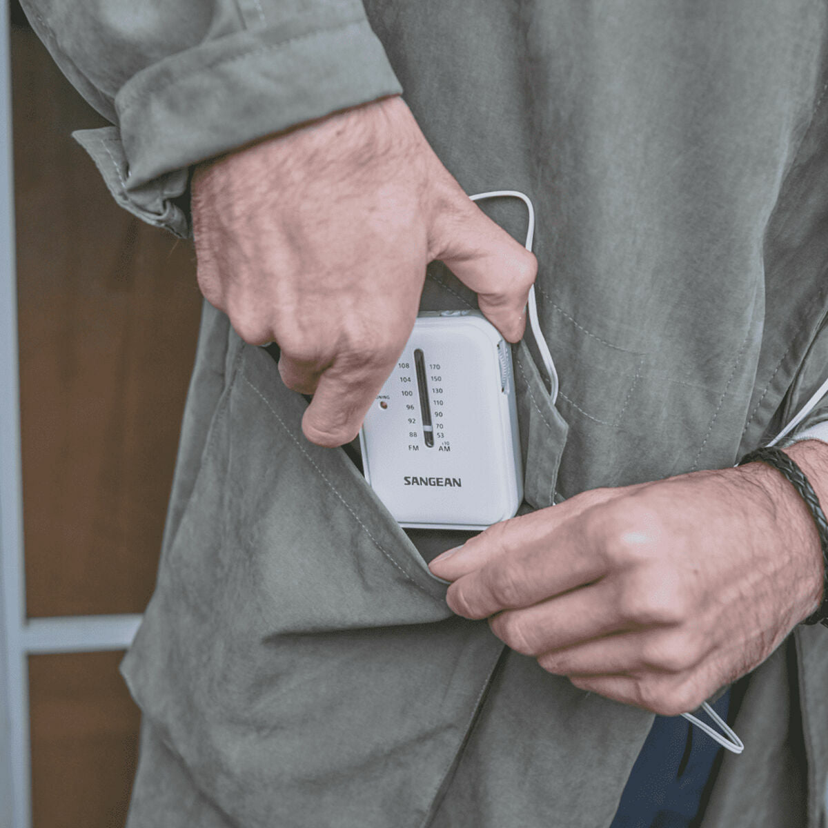 Transistor Radio Sangean White AM/FM