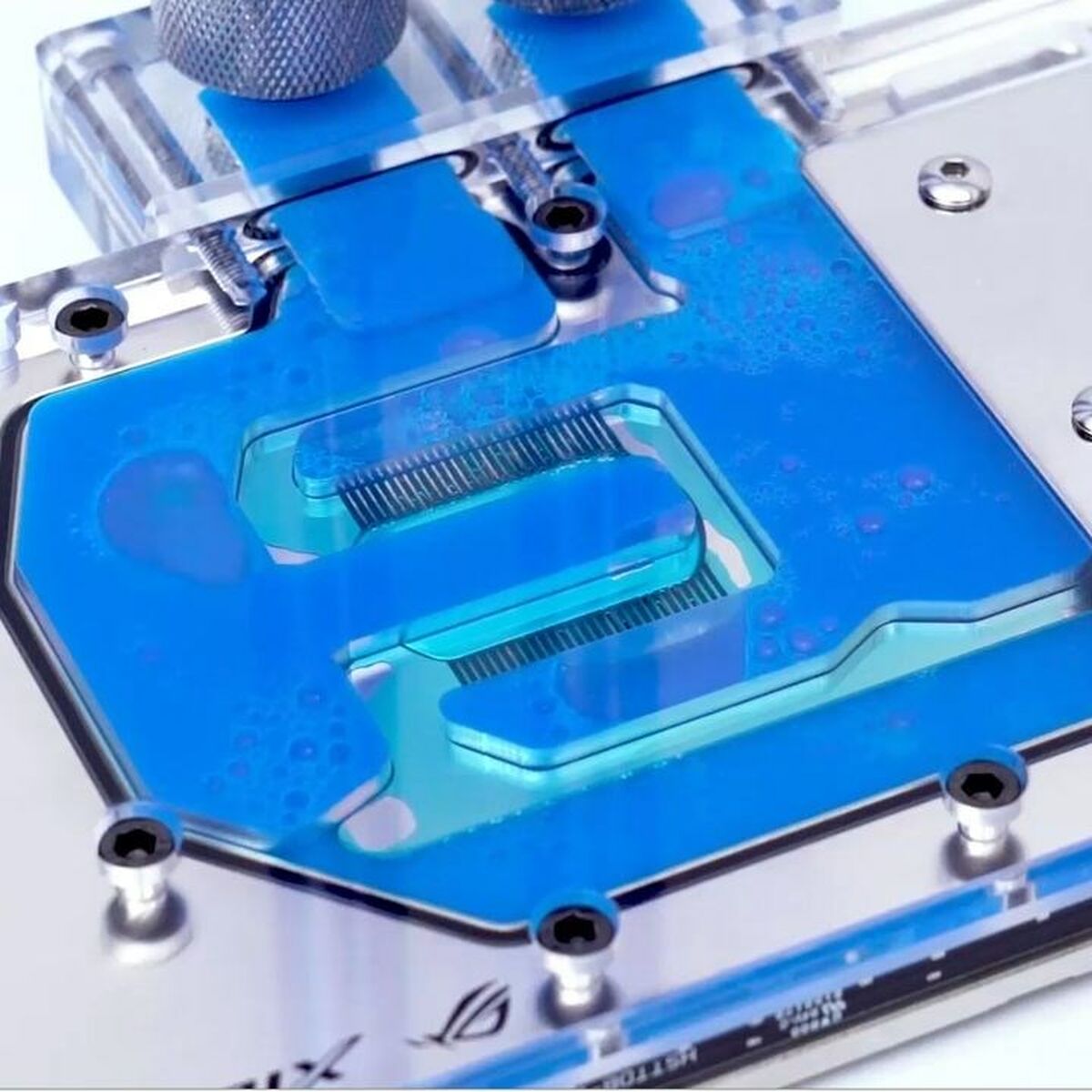 Liquid refrigant THERMALTAKE CL-W246-OS00RE-A