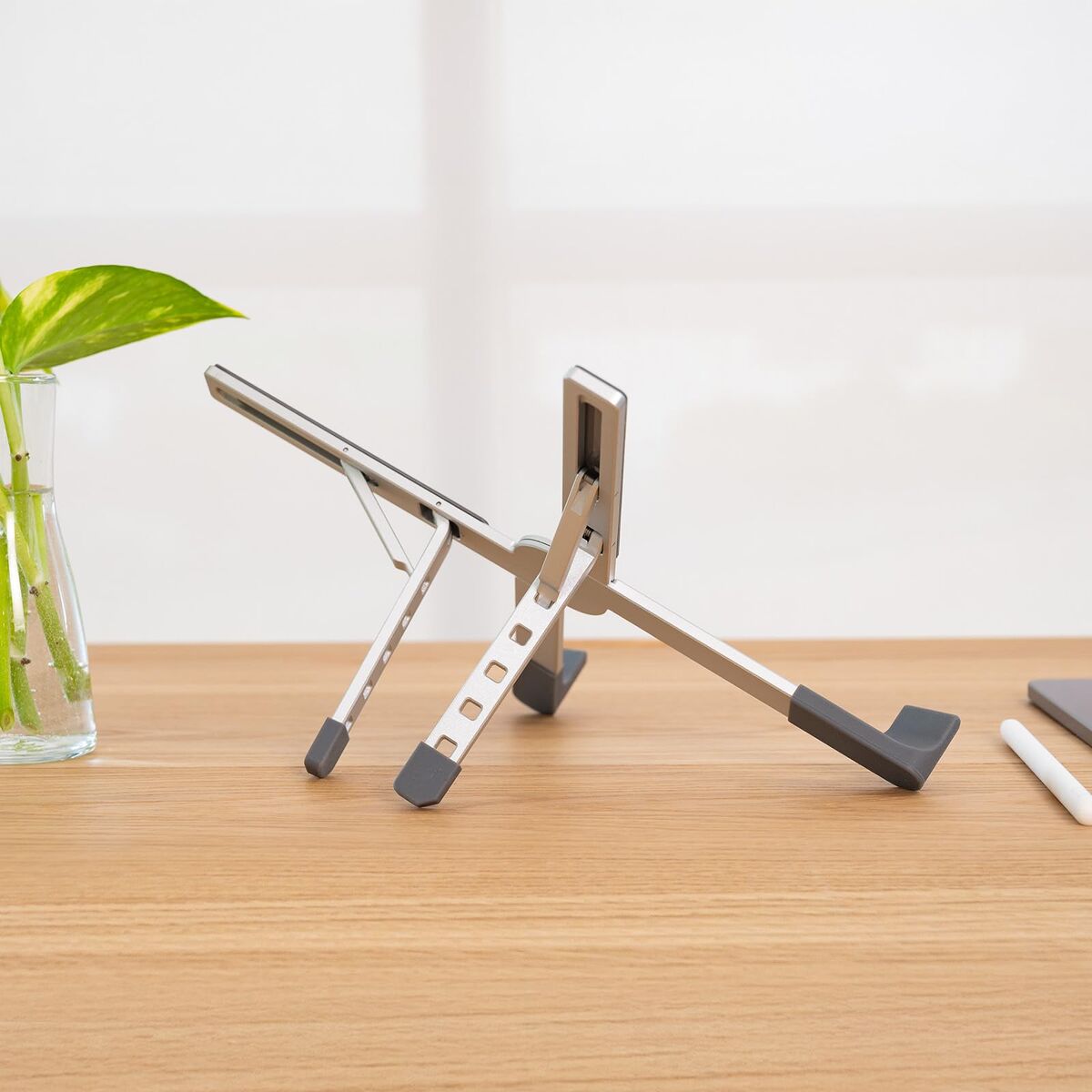 Cooling Base for a Laptop TooQ TQLRS0036-AL