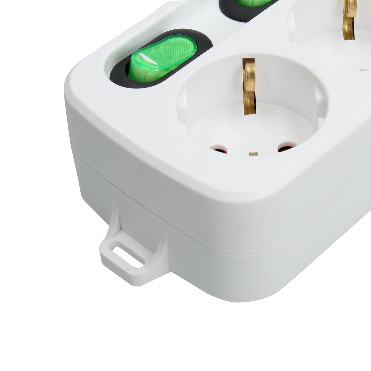 3-socket plugboard with power switch TM Electron 3680 W White (1,5 m)