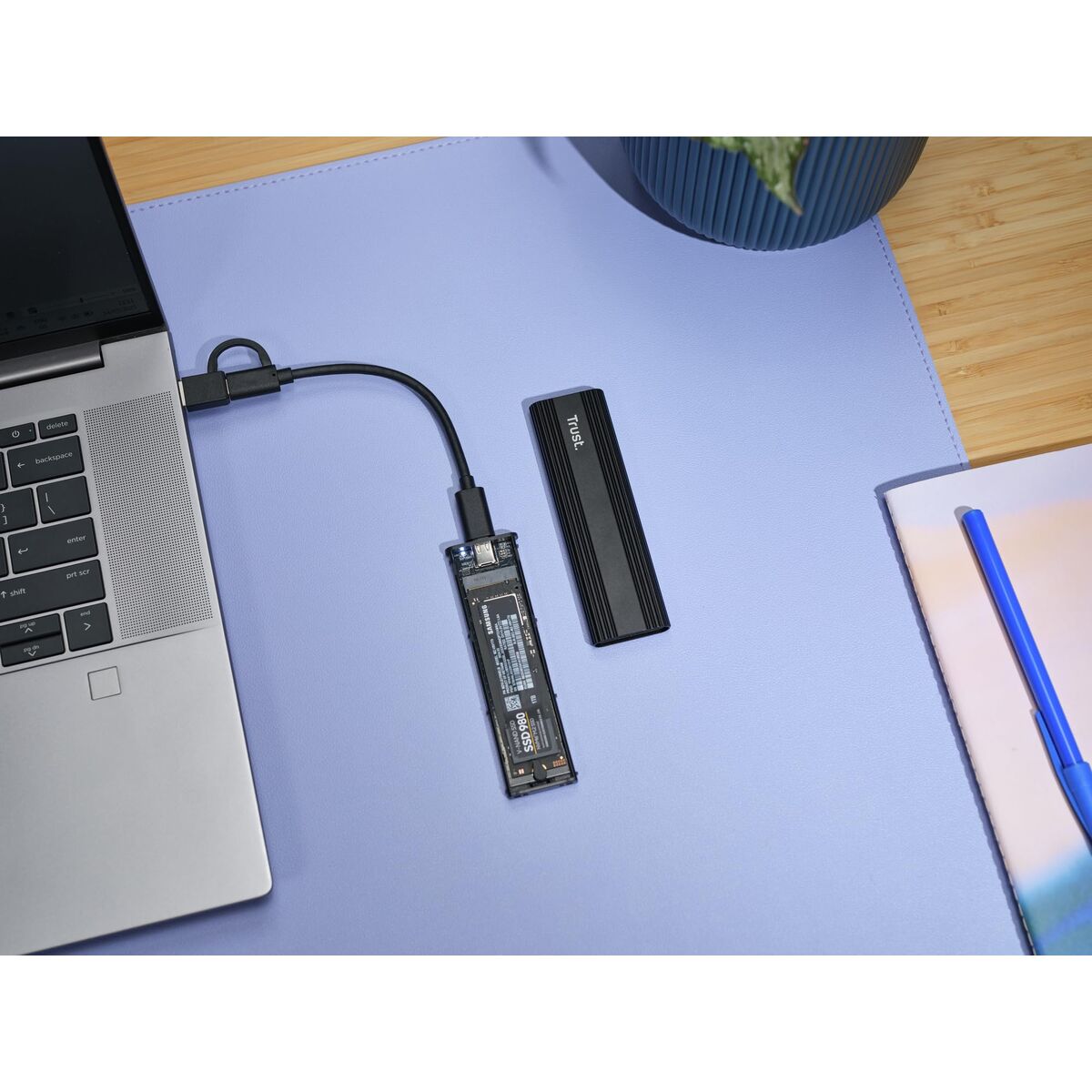 External Box Trust 25806 Black